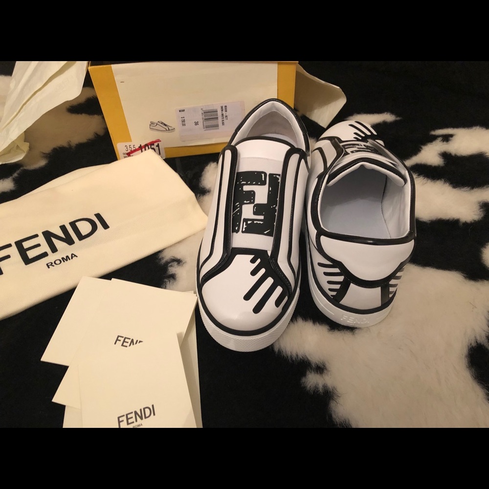 🧡HOST PICK💞💞Fendi Joshua Vides leather SOLD